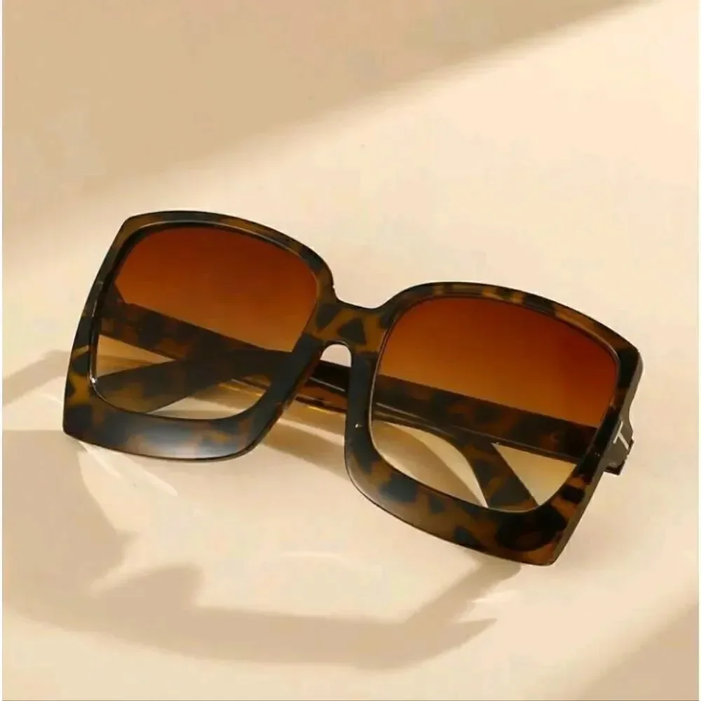 𝅺LEOPARD Animal Print Oversized Retro Sunglasses